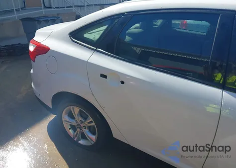 2013 Ford Focus Se z USA, uszkodzony, nr VIN 1FADP3F29DL151016